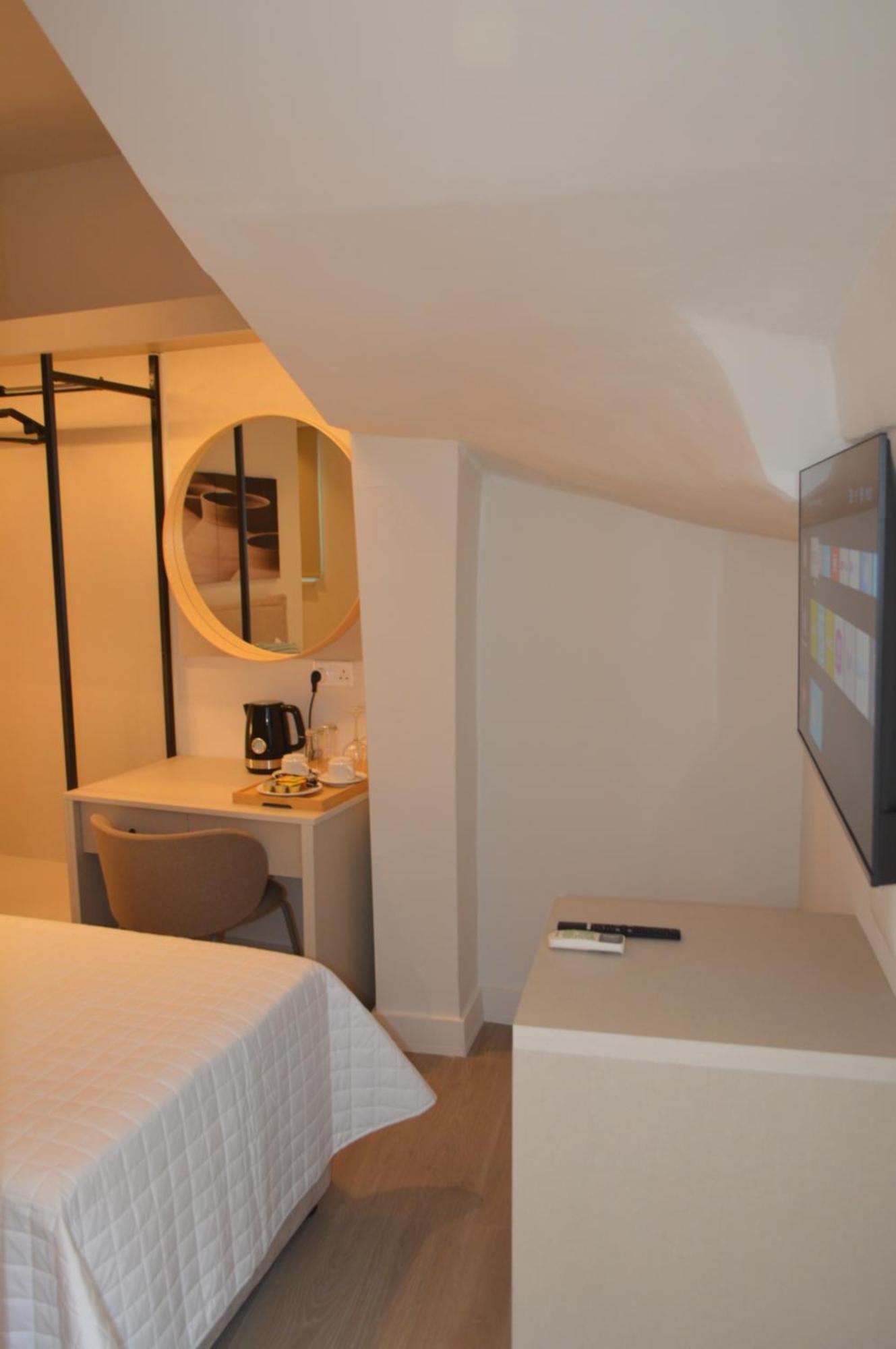 Leondiana Boutique Hotel Ларнака Екстериор снимка