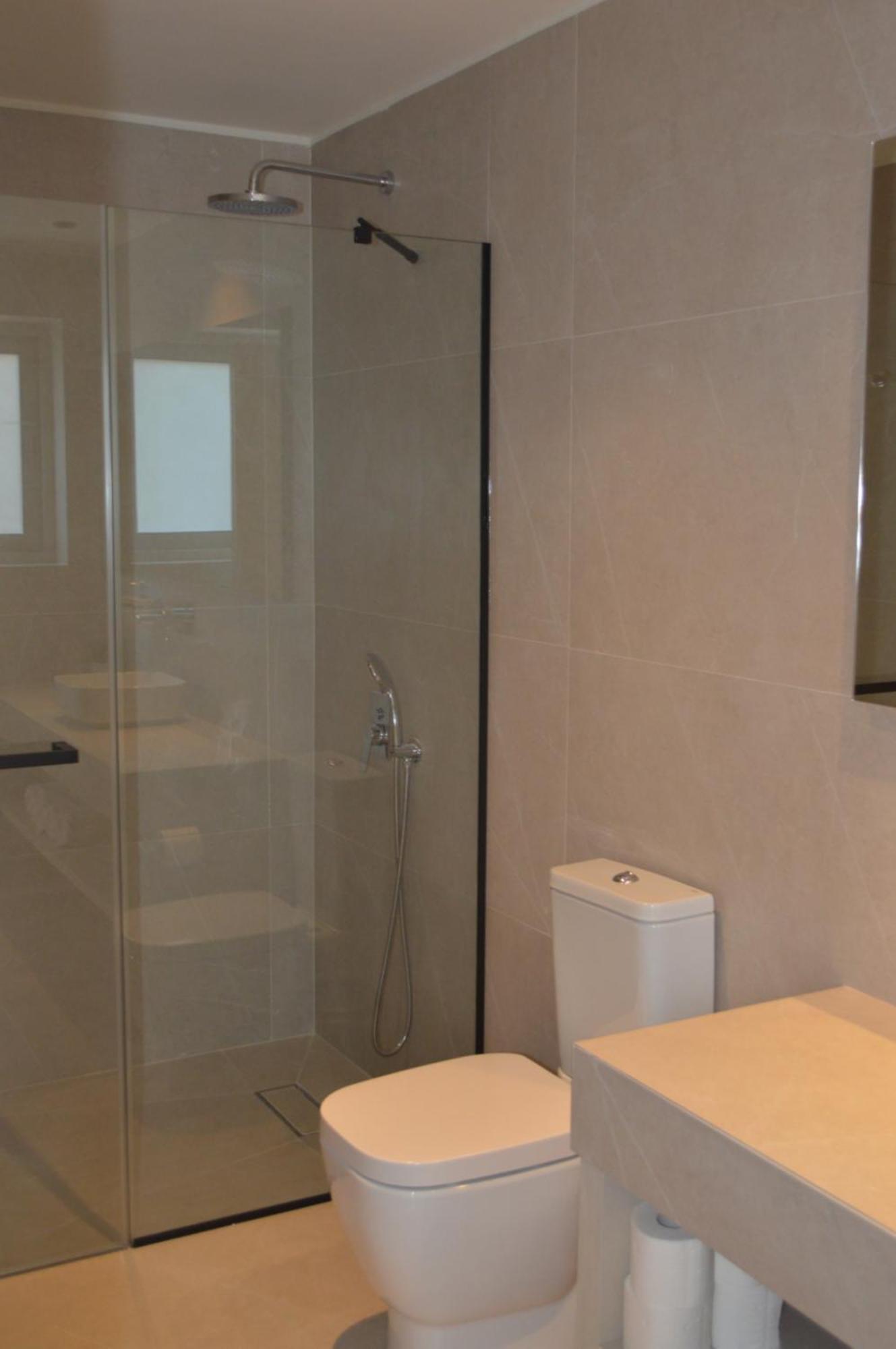 Leondiana Boutique Hotel Ларнака Екстериор снимка